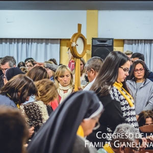 2° día  #CongresoFG2018 - Adoración al Santísimo