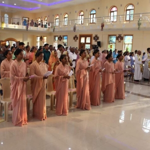 Primeros votos de seis novicias de la India